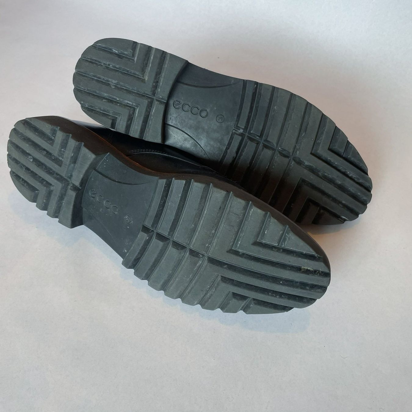 Ecco Scarpe da donna: ECCO Leder Schnürschuhe Brogue Schwarz Gr. 39/40 – Usato da Lausanne venduto da Megan88 5