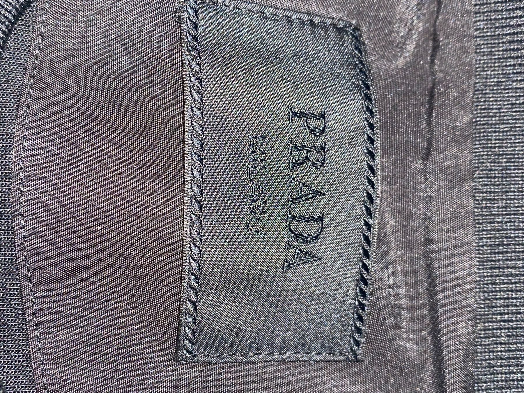Pulls & Sweat-shirts: Prada Pullover – D'occasion à Pratteln par fra_rd8j 2