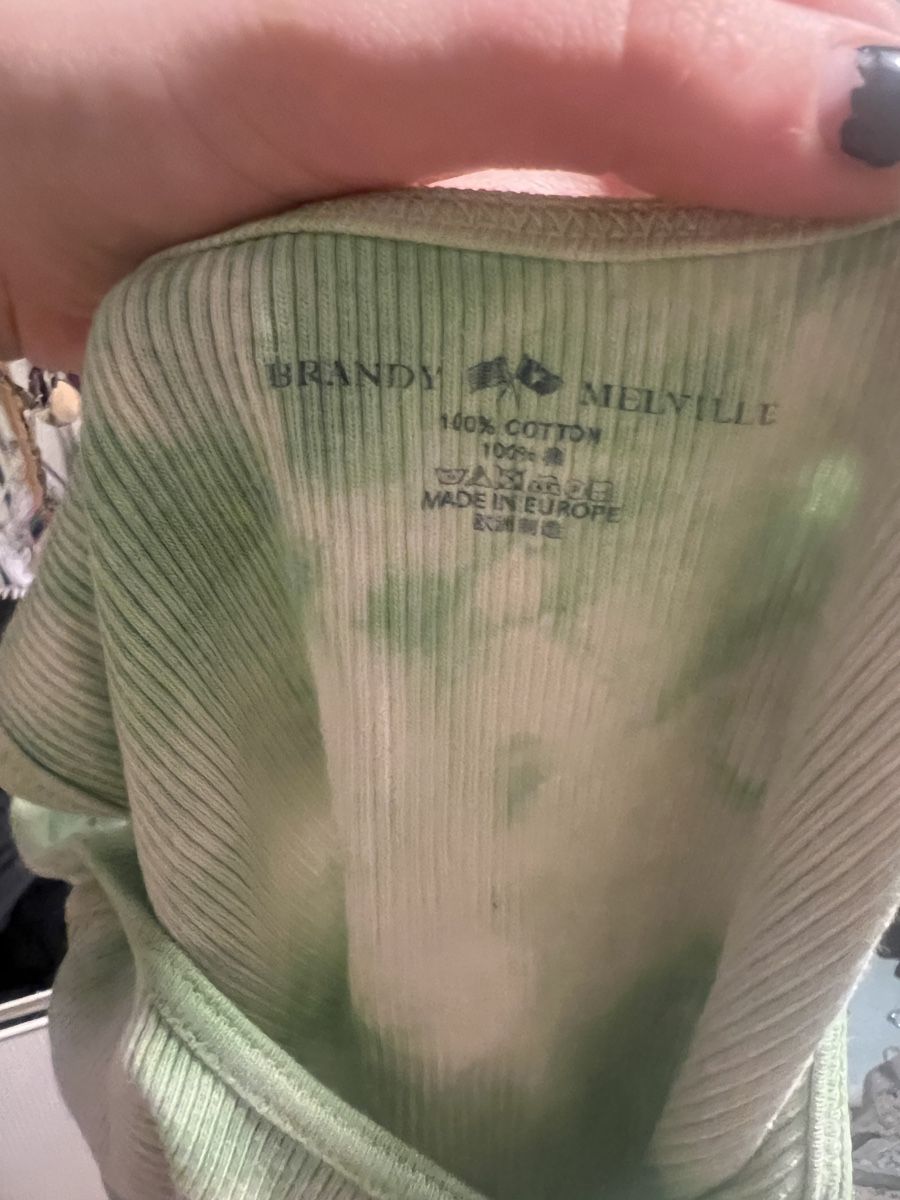 Brandy Melville Top: brandy melville top – Usato da Ebikon venduto da hrh_9dyk