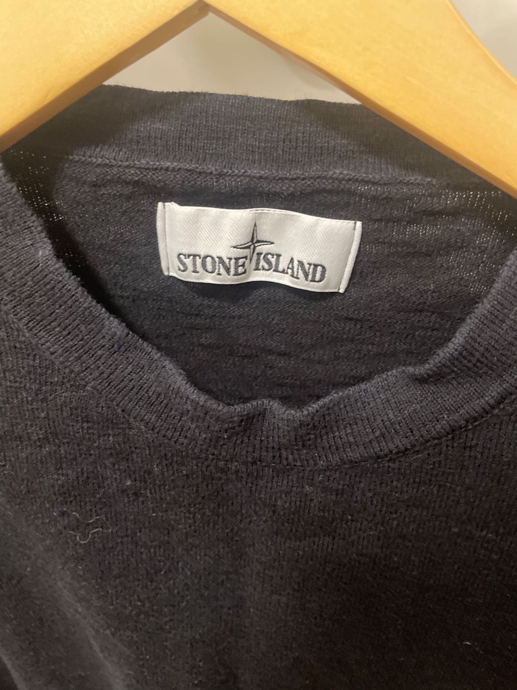 Stone Island Maglioni & Felpe: Schwarzer Stone Island Pullover, Grösse M – Usato da Bubikon venduto da mil_qmf9 3