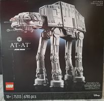 LEGO Star Wars AT-AT 75313 Ultimate Collector Series