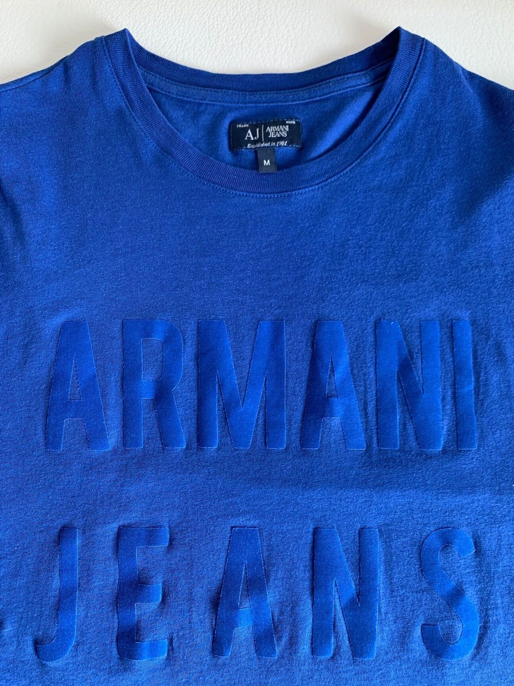 Armani T-Shirts: Armani Jeans T-Shirt - M – Gebraucht aus Rikon im Tösstal von Alpenmutz 2