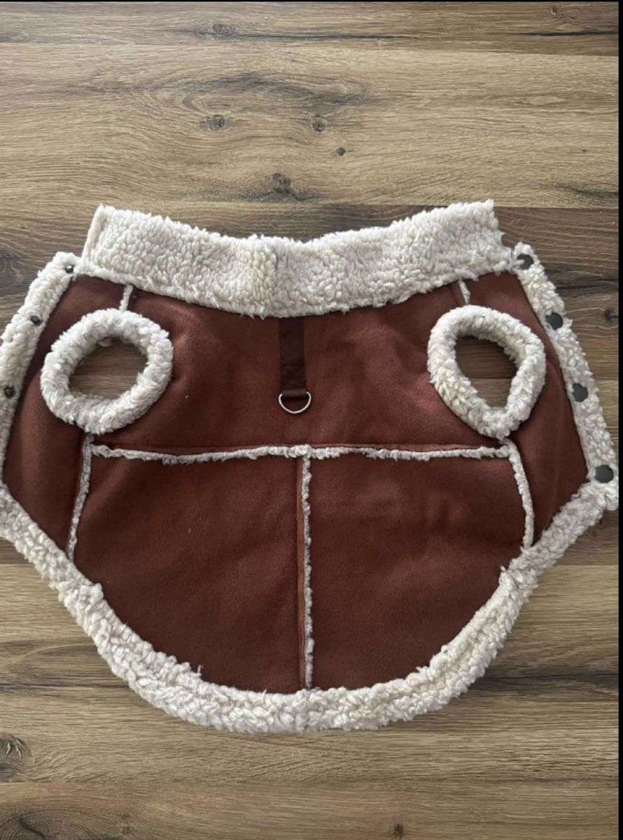 Abbigliamento: Warme Hunde Jacke / Mantel L – Nuovo (secondo la descrizione) da Chur venduto da Pedro.Giesteira