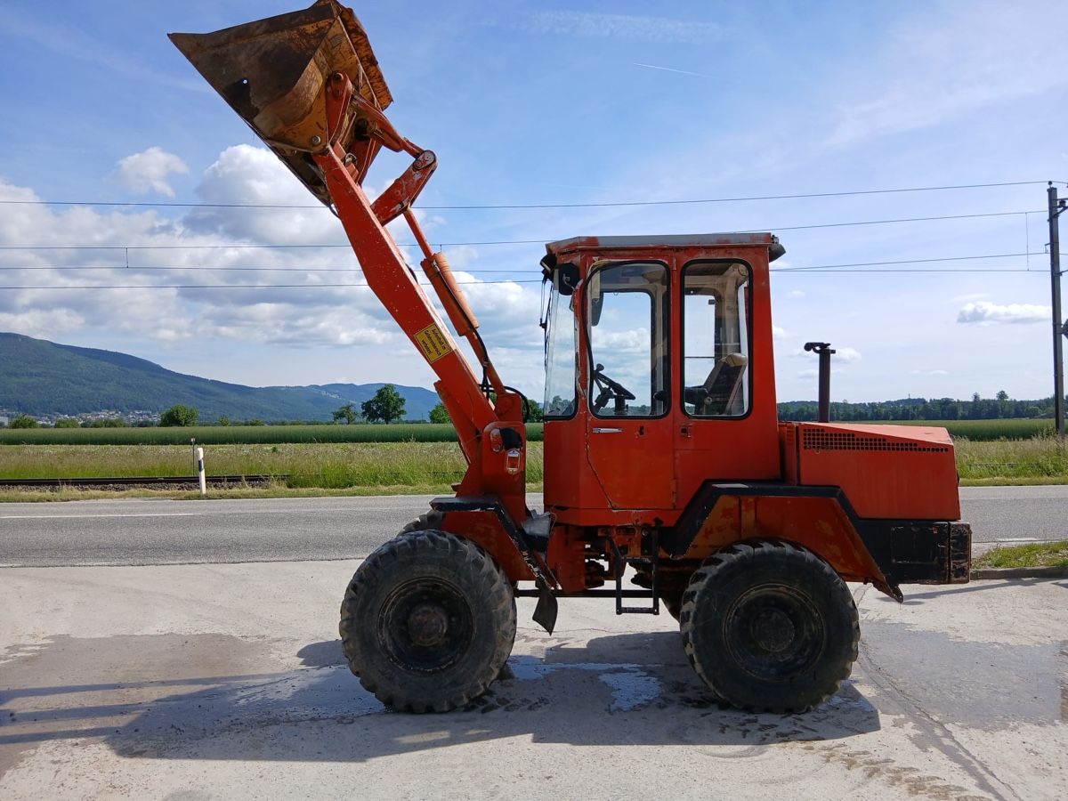 Liebherr Escavatori: Pneulader L506 – Usato da Niederbipp venduto da baggerch