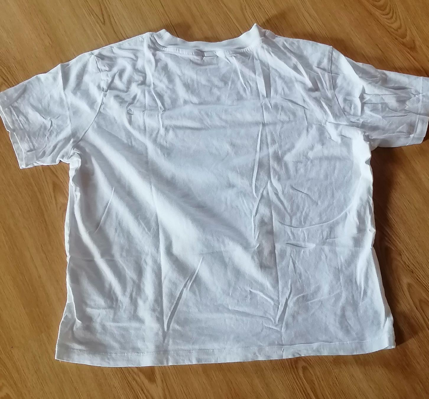 T-Shirts: T-shirt, top,haut,pull – Gebraucht aus Montcherand von petiteoune75 2