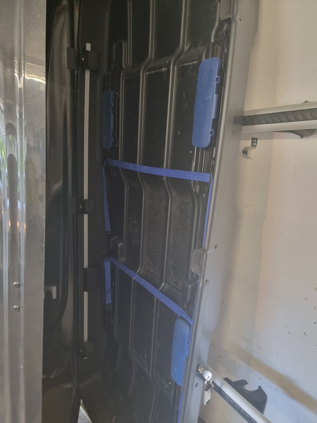 Montblanc Coffres de toit: Dachbox – D'occasion à Bichwil par maeg1430 4