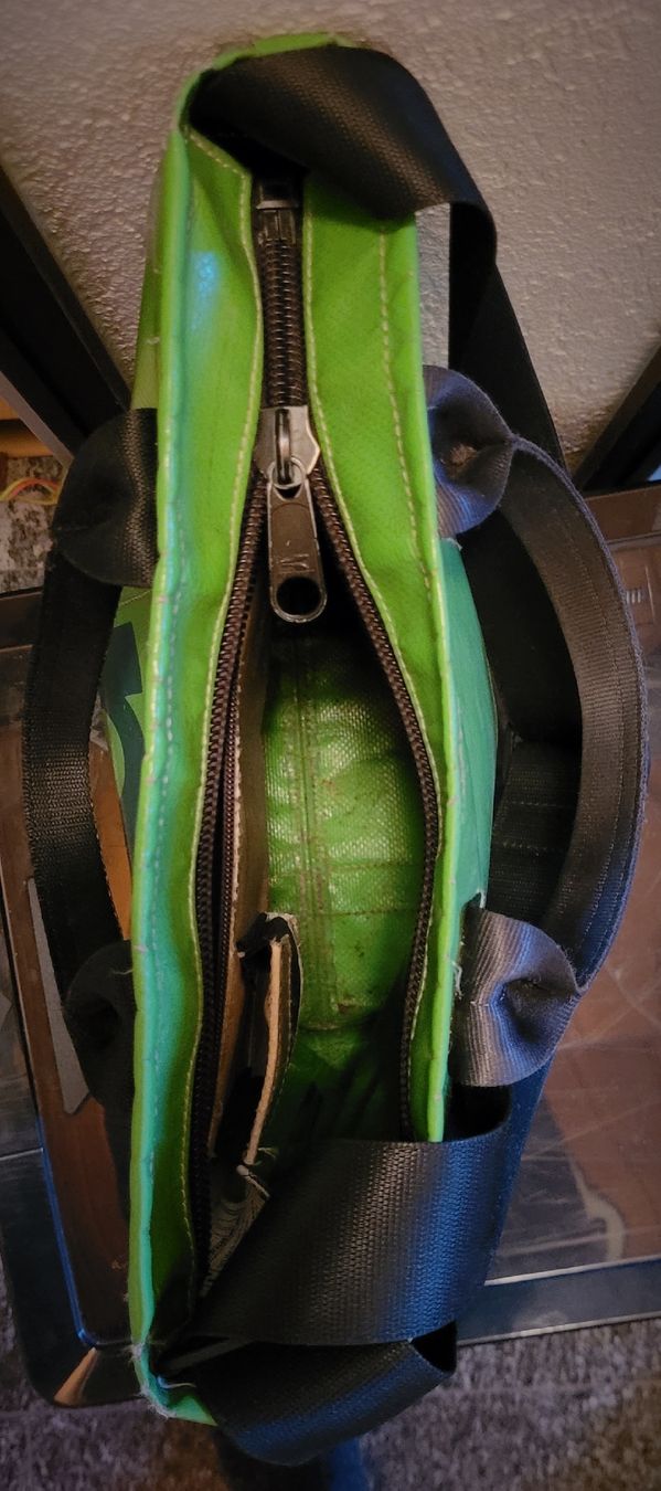 Freitag Altro in  Abbigliamento & Accessori: Freitag verde – Usato da Carena venduto da PAMELA_ing 1