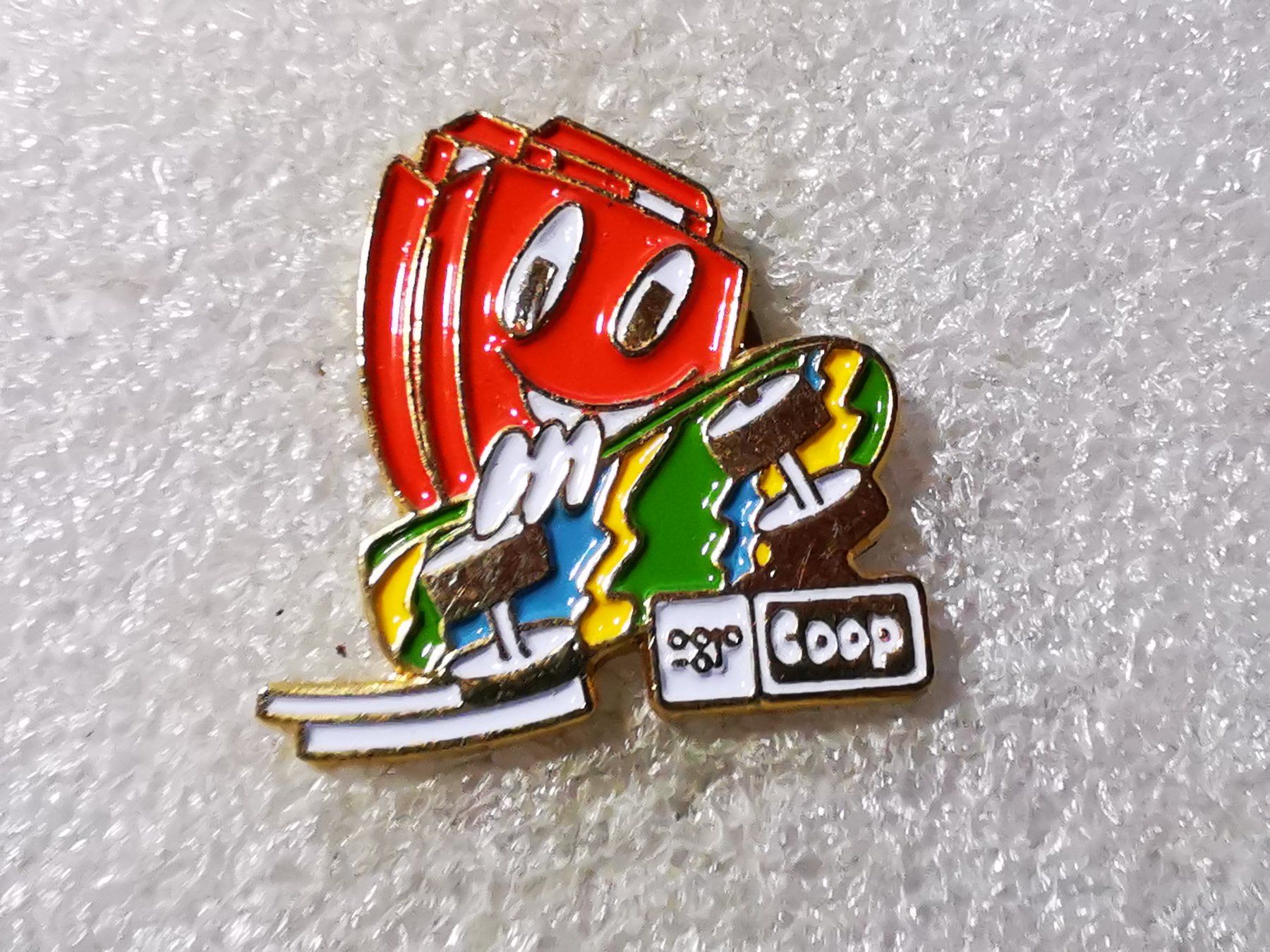 Placchette & Badge: Ansteckpin 56: Coop – Usato da Oppligen venduto da Pin-Fall-Shop