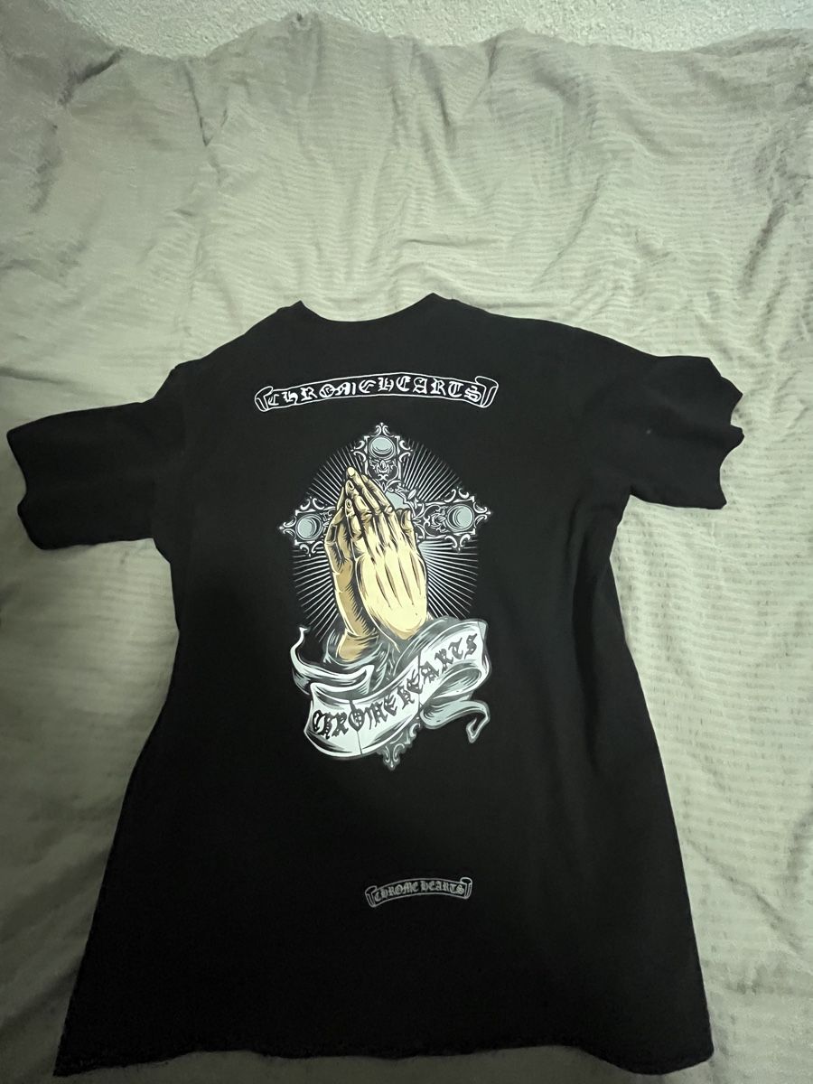 T-shirt: Chromehearts tshirt schwarz – Usato da Zug venduto da kev_hd96 1