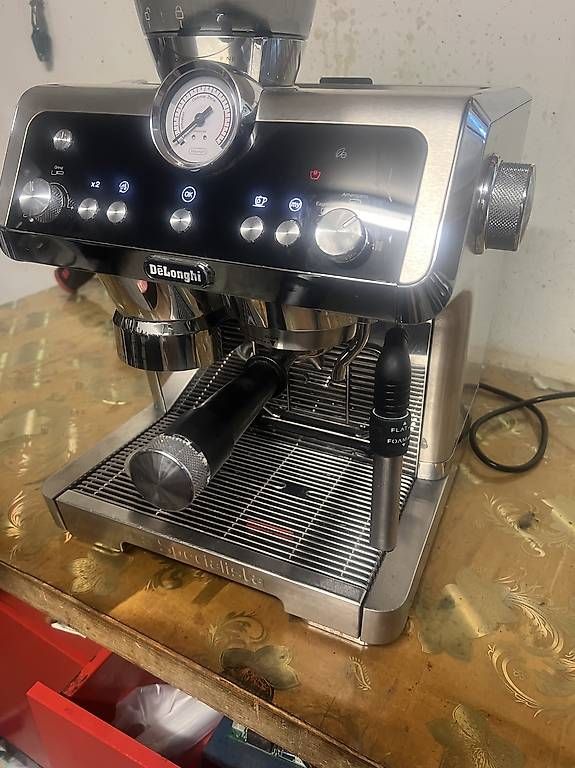 Macchine per caffè & Macchine per espresso: Delonghi La Spezial – Usato da Adliswil venduto da Claris02 2