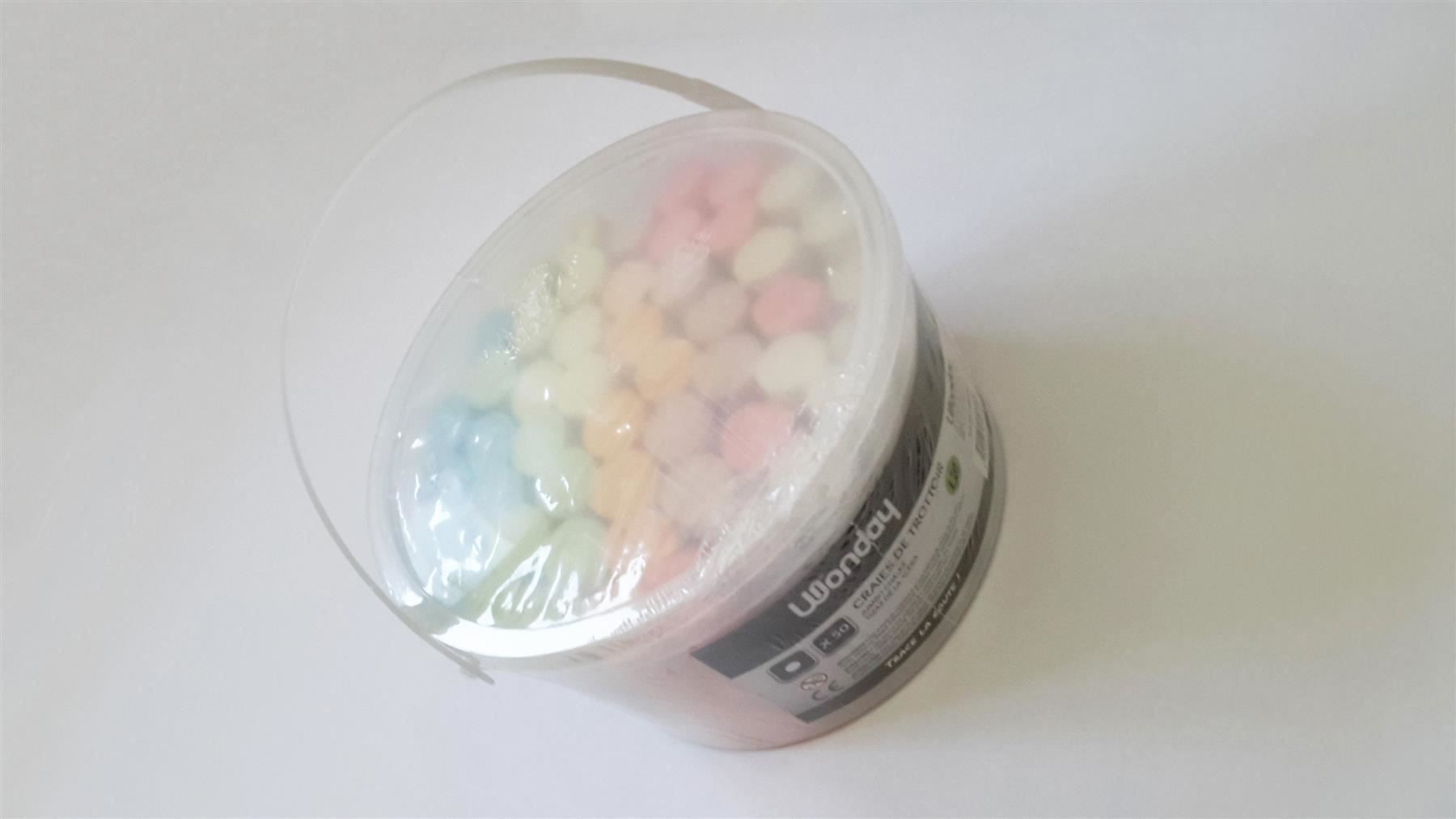 Colori: Straßenmalkreide, Kreide, 50x in Eimer – Nuovo e nell'imballaggio originale da St. Gallen venduto da cointec 2