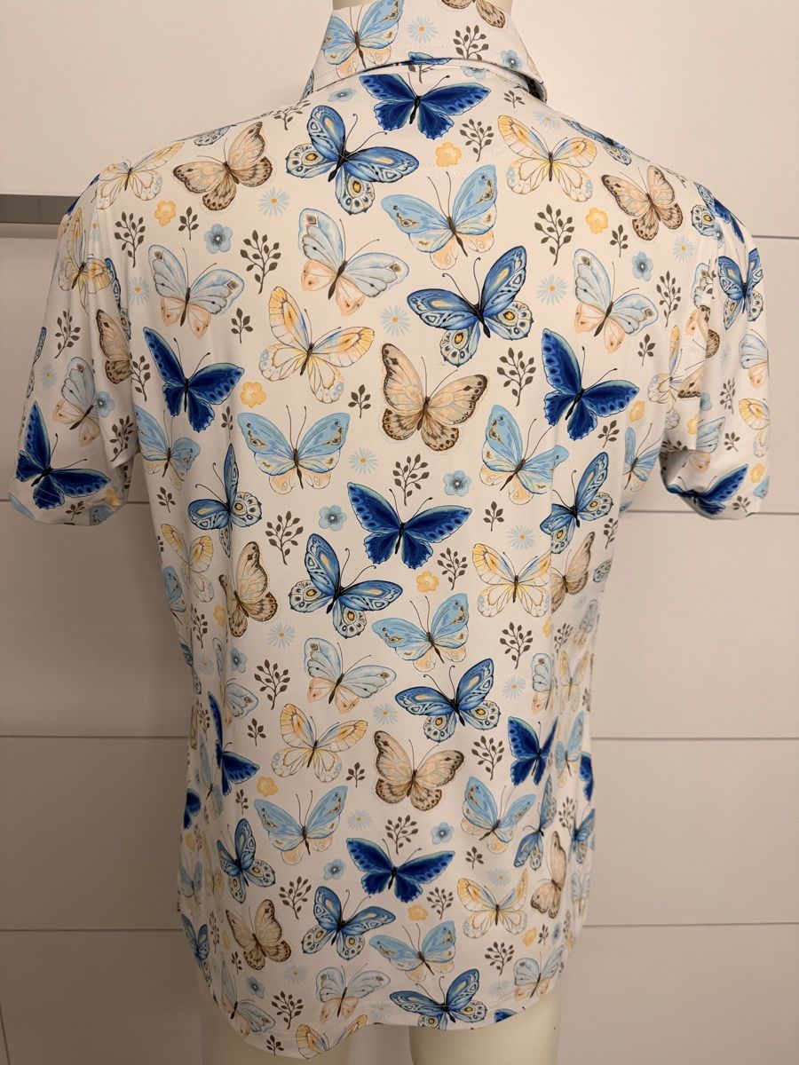 T-Shirts: Sommerliches Golf Shirt mit🦋 – Gebraucht aus Biberist von Mi58 1