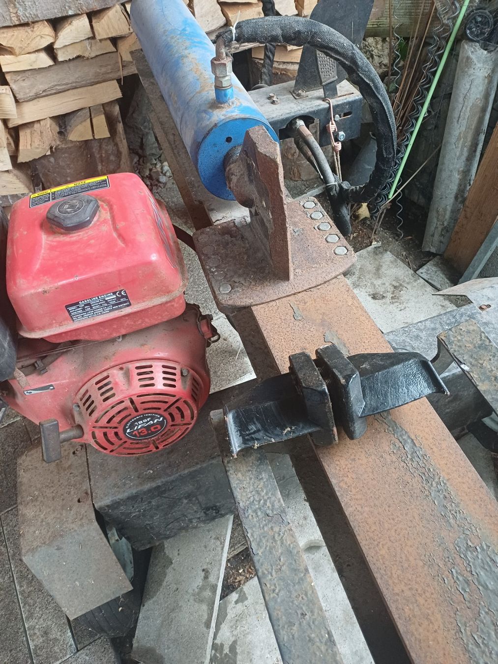 Tutte le macchine: Holzspaltmaschine – Usato da Seedorf UR venduto da Mani07 7