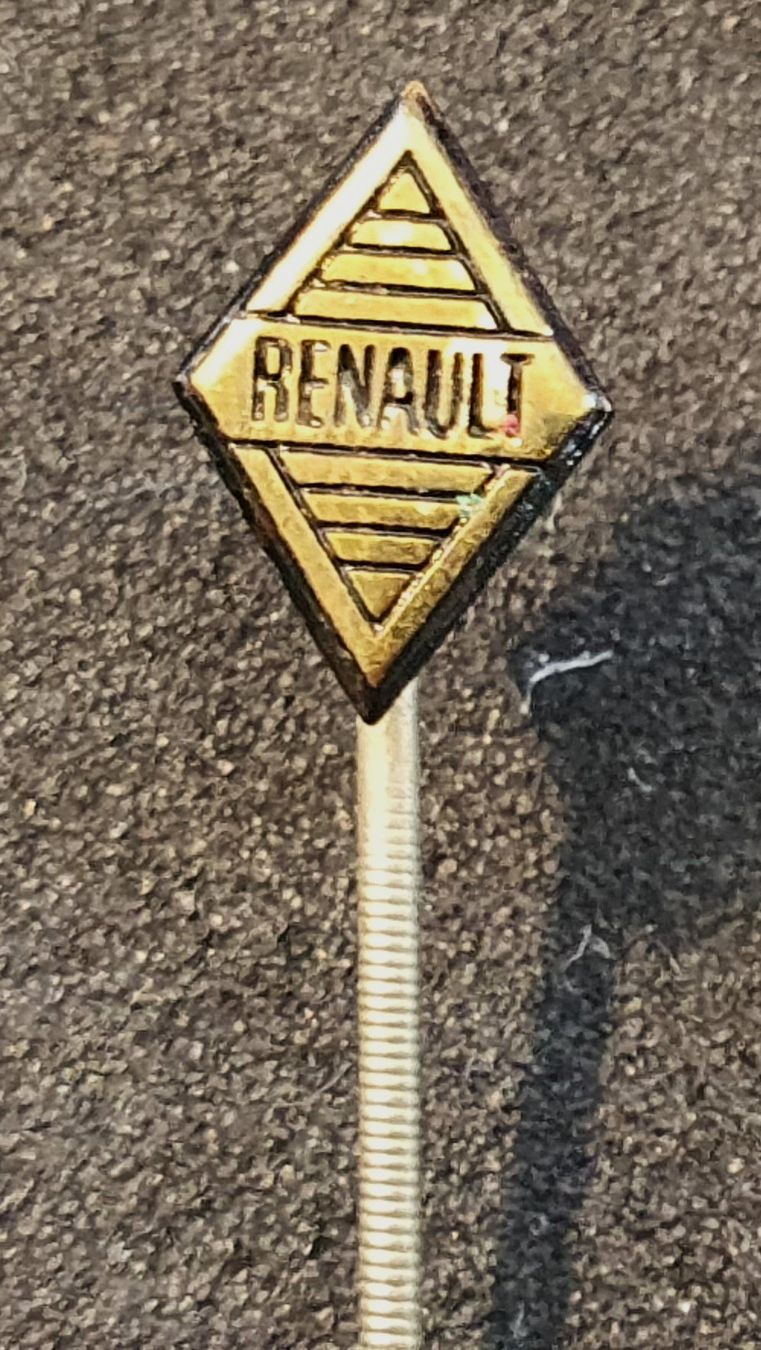 Renault Placchette & Badge: CC589 - Anstecknadel Auto RENAULT – Usato da Reinach BL venduto da Boston-Verkauf