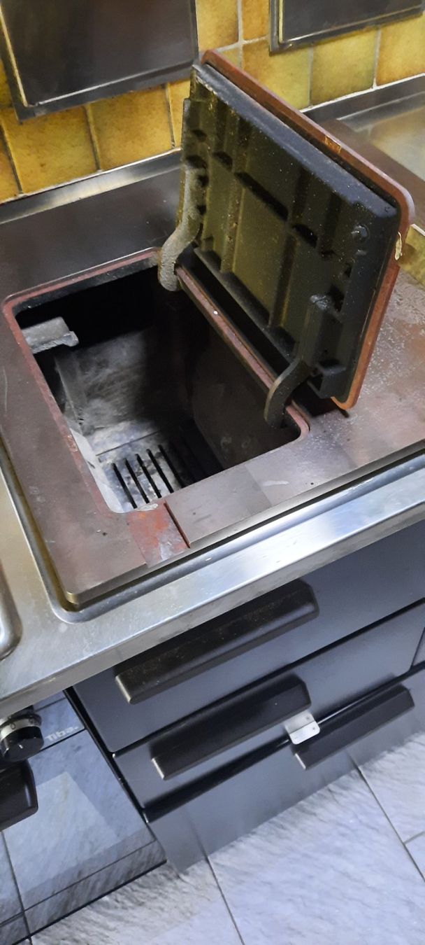 Tiba Cucine: TIBA HERD – Usato da Gelterfingen venduto da tinu09 2