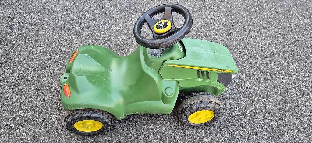 John Deere Veicoli per bambini: Bobby Car John Deere – Usato da Hinterkappelen venduto da Betla