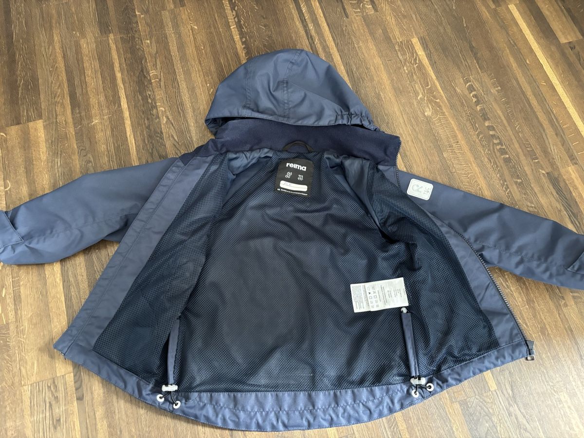 Reima Vestes & Manteaux: Reima waterproof spring jacket, Size 104 cm, navy blue. – D'occasion à Thalwil par val_q76v 5