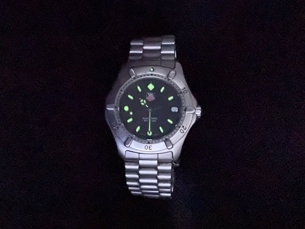 TAG Heuer 2000 38mm Automatic Date WE2110 Kaufen auf Ricardo