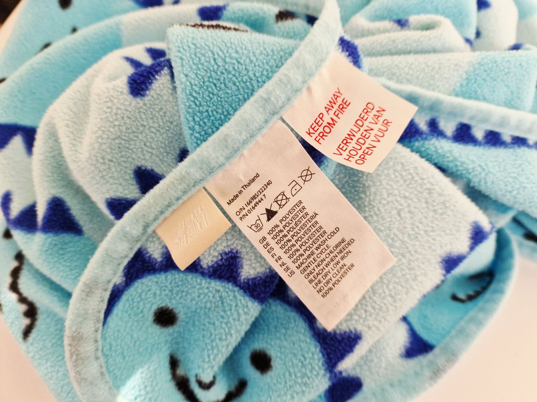 Coperte: Babydecke Blau 100% Polyester ca. 75cm x 90cm – Usato da Hallau venduto da CHACLA 2
