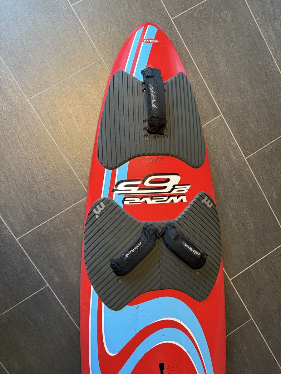 Mistral Tavole da surf e di nuoto: Mistral Wave SD 92 L Windsurf Board - Summer Fun Ready! – Usato da Oberhofen Thun'see venduto da mgncrk 1