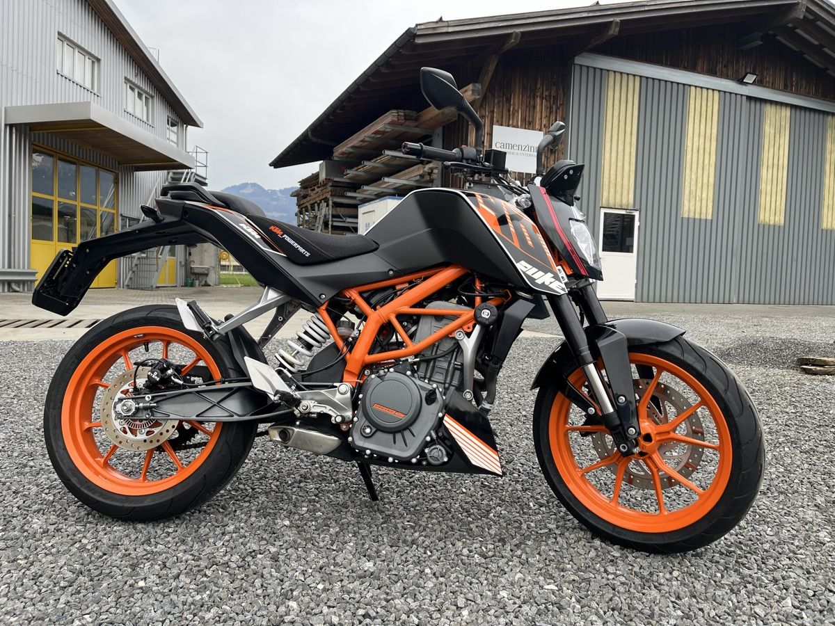 Strasse: KTM Duke 390 – Gebraucht aus Brunnen von Steini89 1