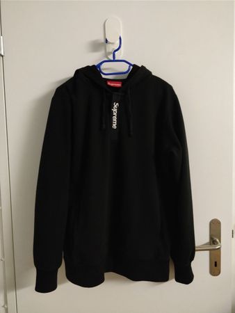 Supreme Hoodie