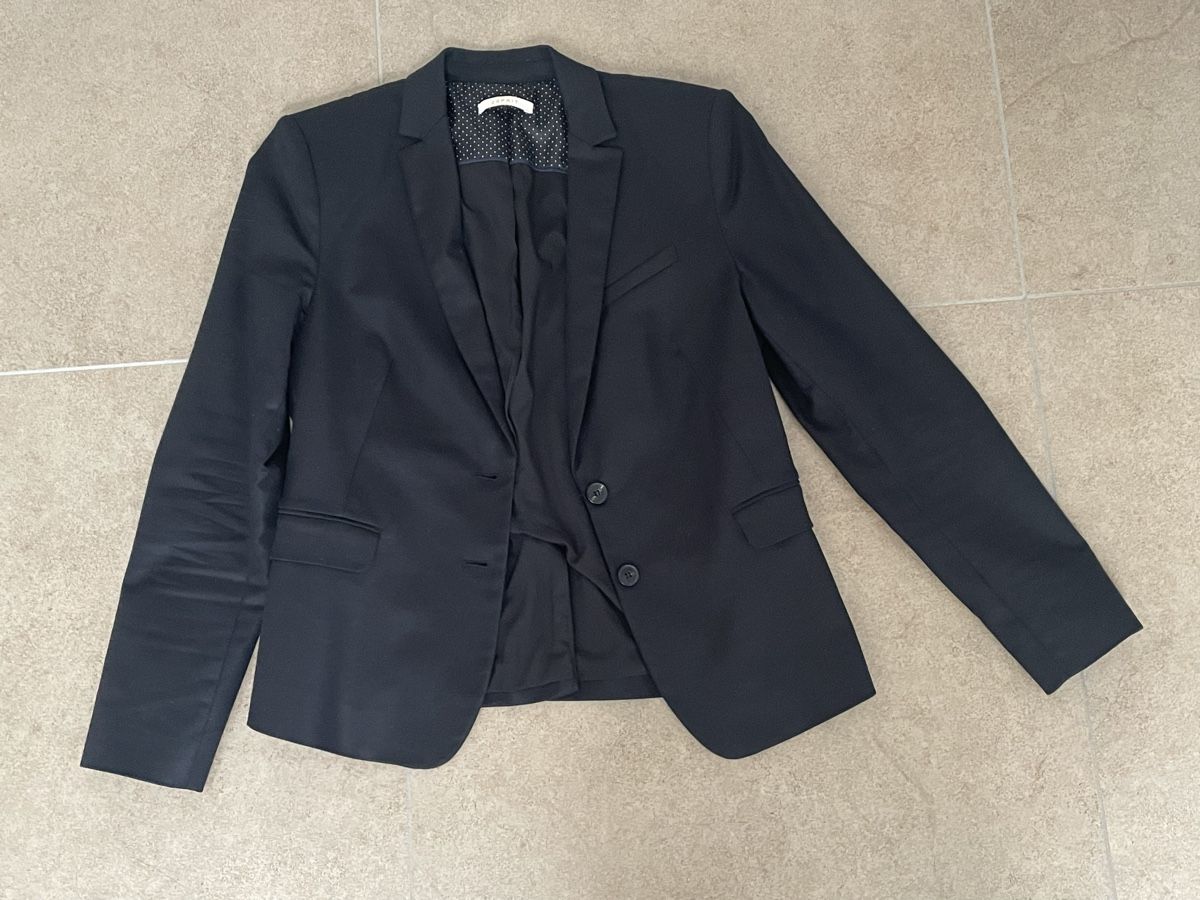 Esprit Giacche: Blazer schwarz Esprit – Usato da Bronschhofen venduto da Sommernacht03