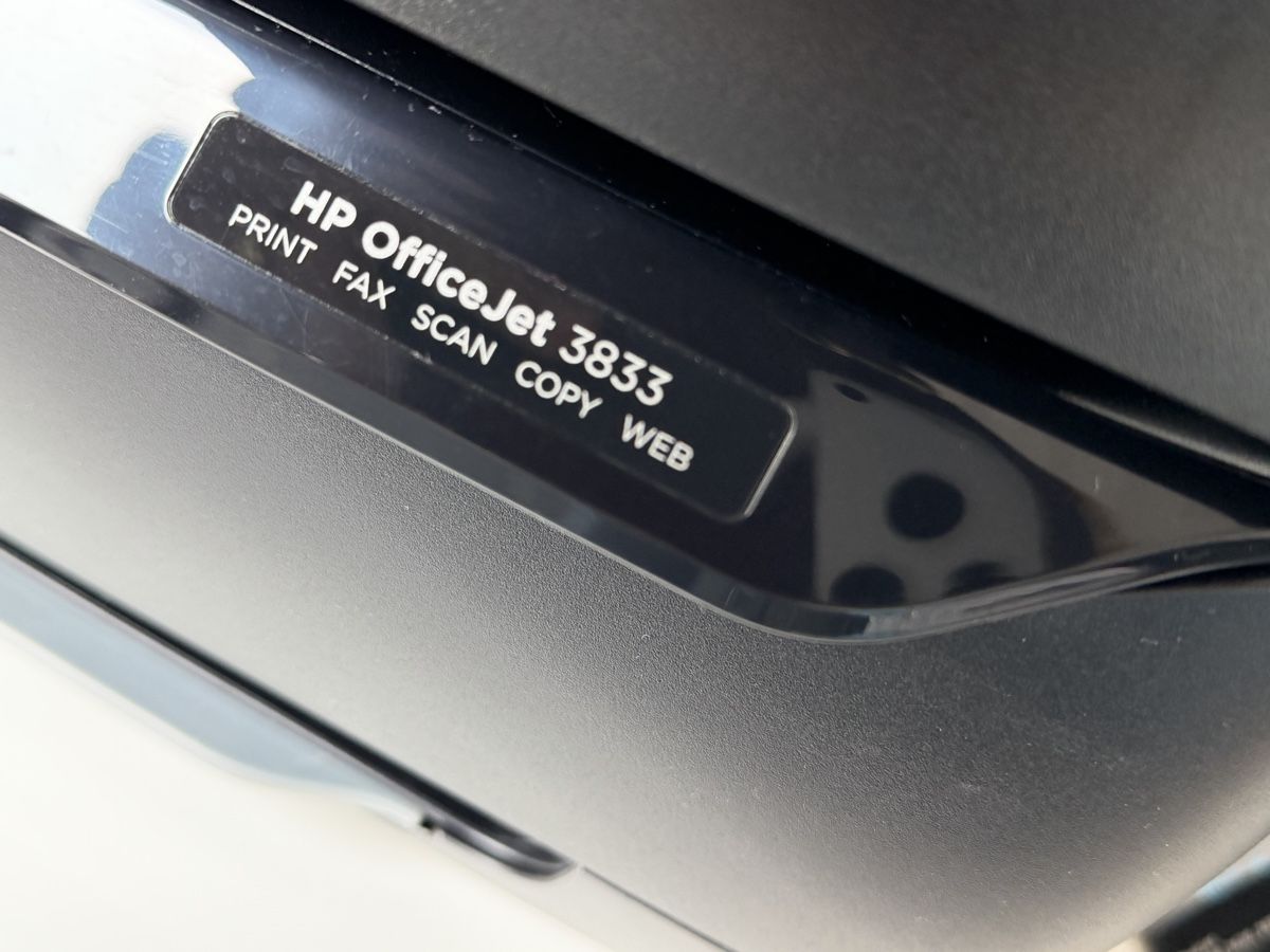 Stampanti: HP OfficeJet 3833 All-in-One-Drucker – Usato da Steinen venduto da LaBelle16 3