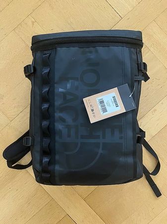 The North Face Base Camp Fuse Box II BackpackNeu mit Etiket