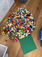 Grosses Lego Duplo Set mit Bodenplatte