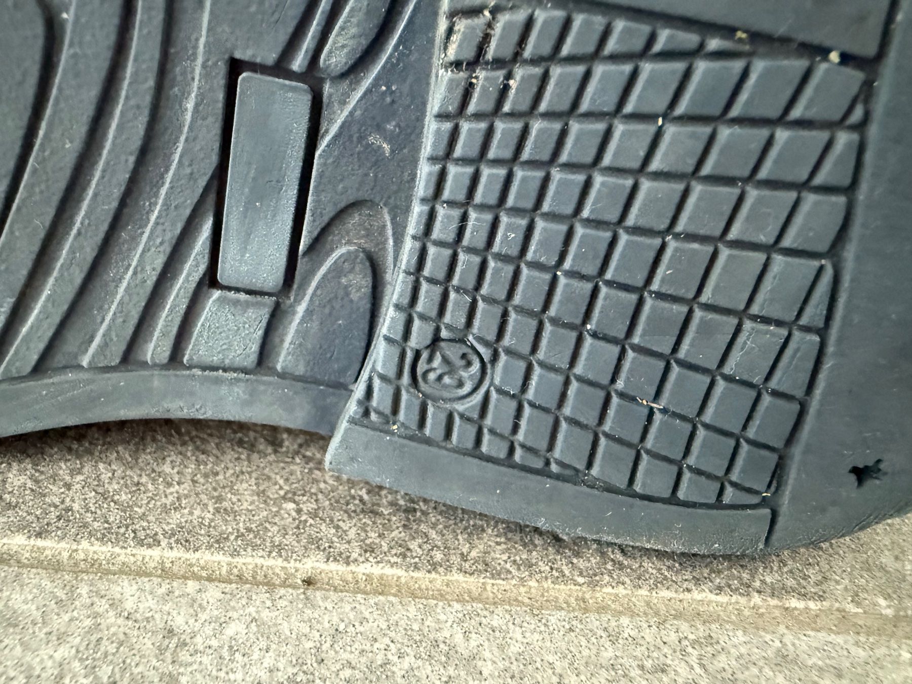Scarpe per ragazzi: Neuwertige elegante Echtlederschuhe Gr. 29 – Usato da Oetwil an der Limmat venduto da Prinzaessli123 4