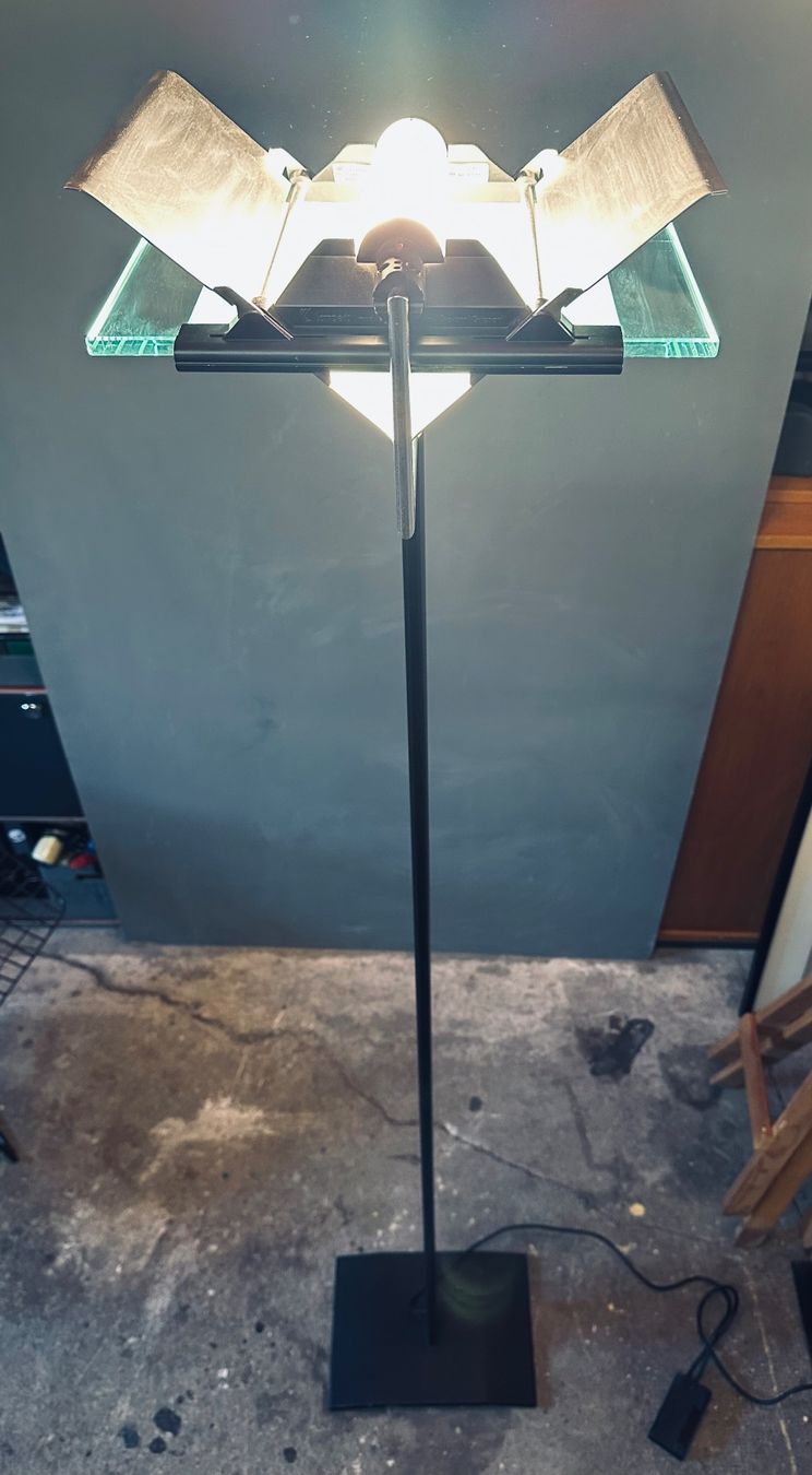 Lampade: Lampadaire Diedron par Giovanni Grignani – Usato da Carouge GE venduto da polymagoo 4