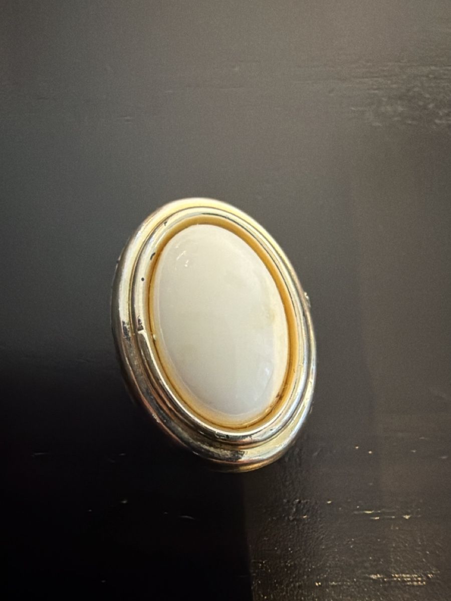 Spille & Fermagli: Elegante Vintage Brosche , goldfarben mit Stein – Usato da Widnau venduto da kustercarmen 1