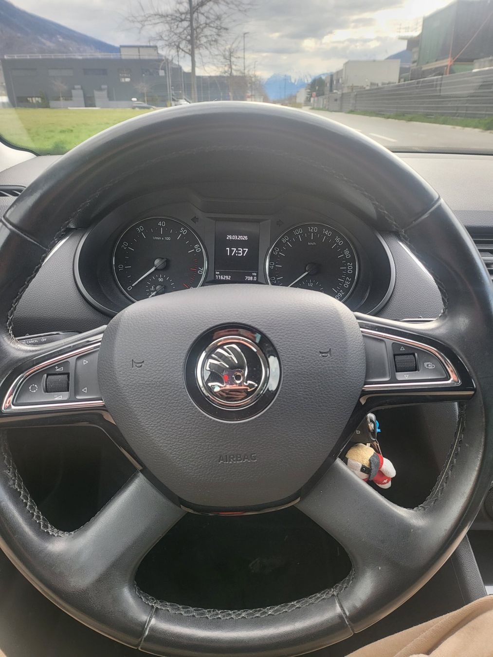 Skoda Automobili: Skoda Octavia 1.4 Combi elegance – Usato da Chippis venduto da pie_2z97 5