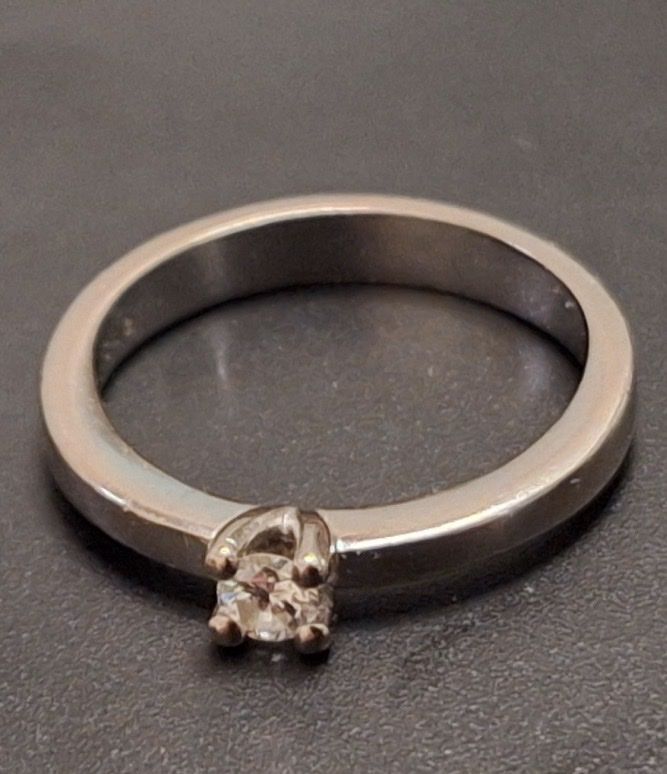 Anelli: Solitär Diamantring ca 0.12ct Weissgold 750 – Usato da Untersiggenthal venduto da TimeandShine 4