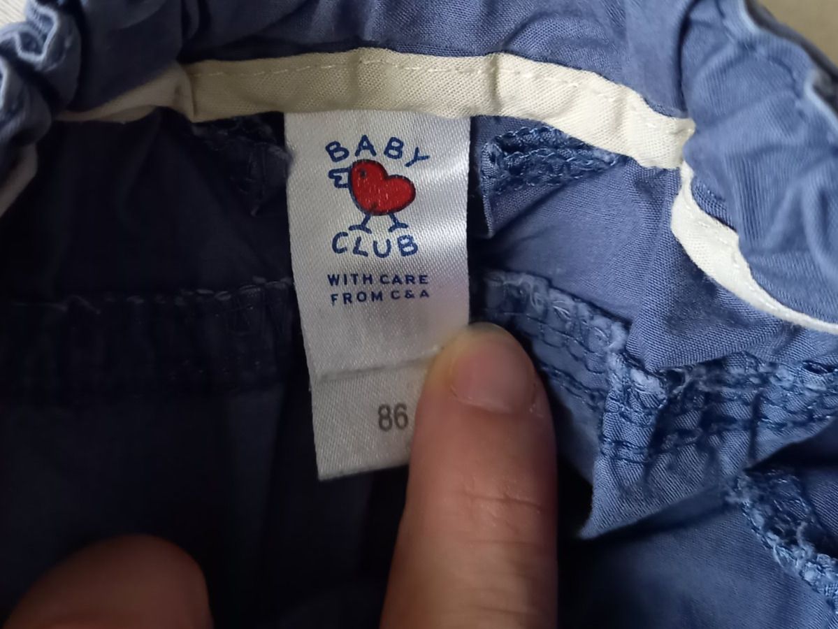 H&M Lotti & Set di vestiti: Set 3 +1 kurze Hosen ca. Gr. 80 / 12Mt. – Usato da Unterengstringen venduto da saraman 3