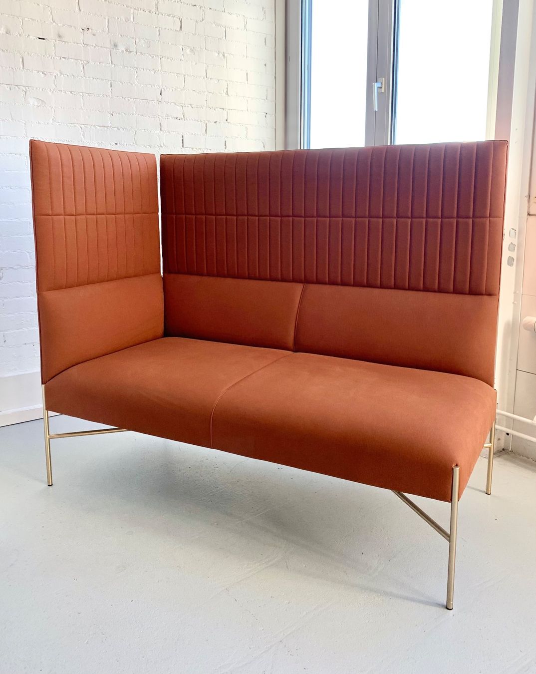 Poltrone: Sitzsystem / Raumtrenner Chill-Out High von Tacchini – Usato da Bern venduto da Fraeuleinhonig