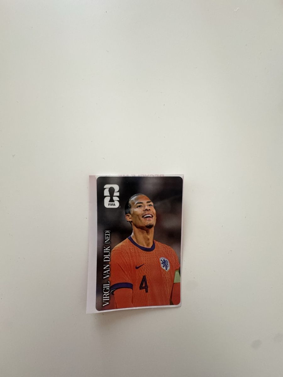 Panini Cartes à collectionner: Virgil van Dijk COCA COLA PANINI stickers  – Neuf (Voir description) à Crans-Montana par Sta7ros