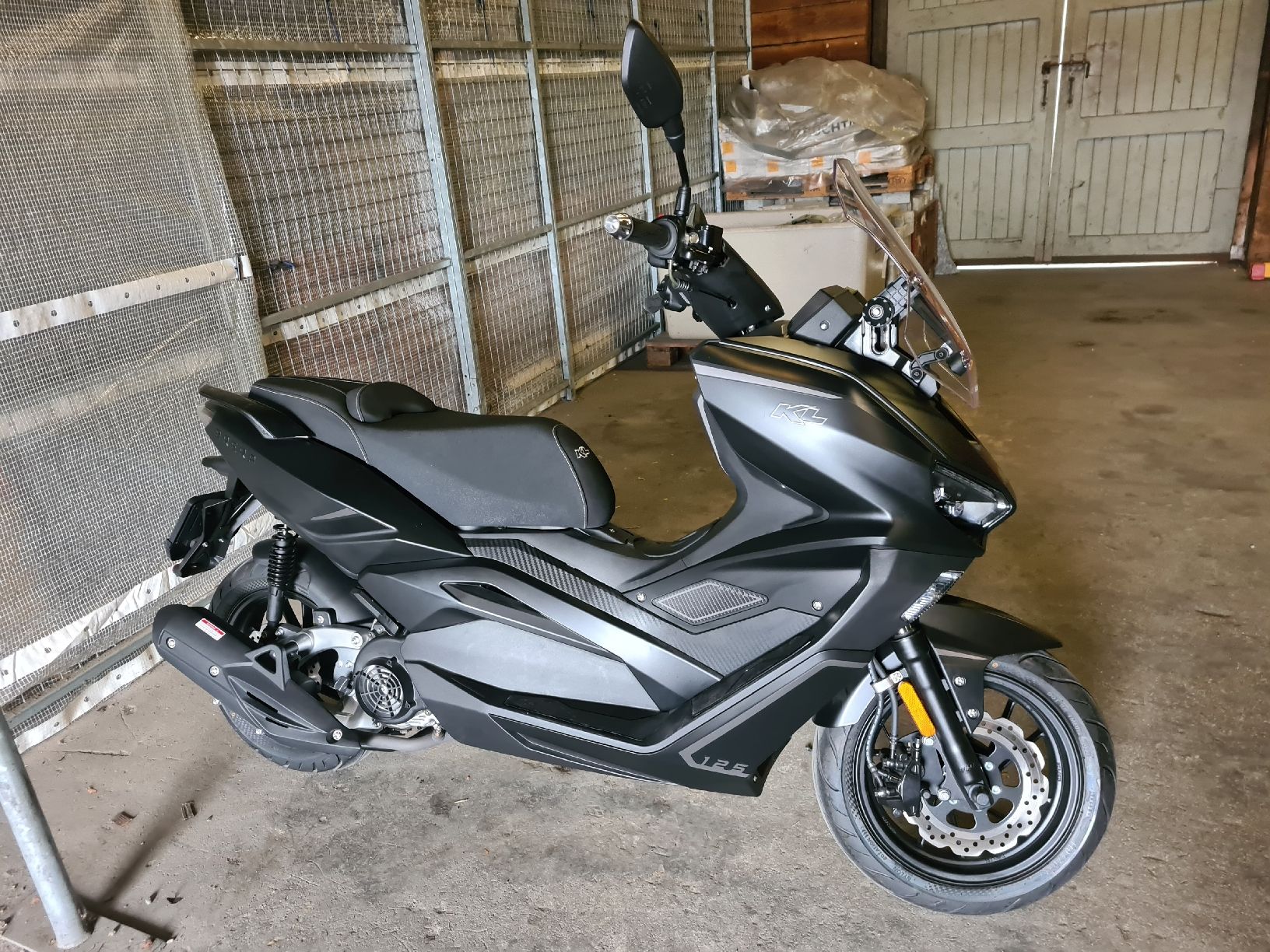 Scooter: KL Brera 125 – Nuovo (secondo la descrizione) da Ebnat Kappel venduto da nav_8yv8