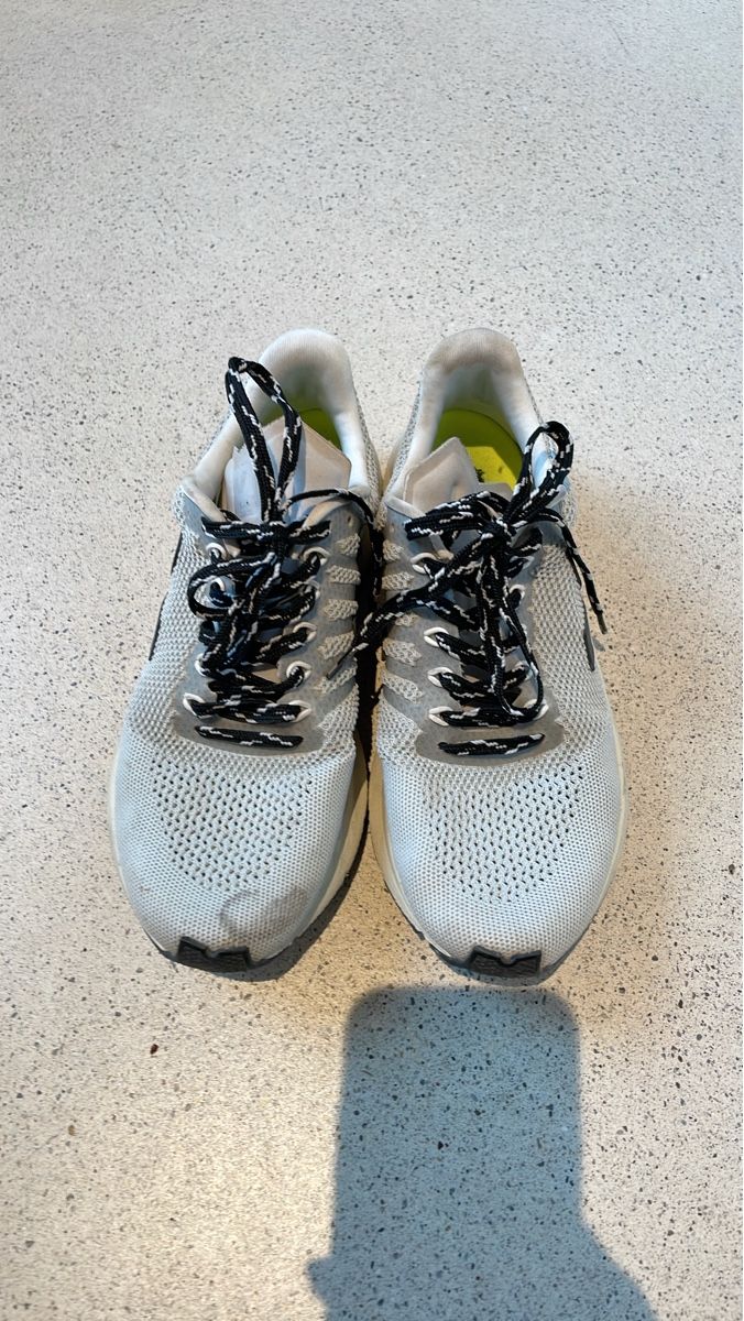 Veja Scarpe da donna: Leichte Laufschuhe Veja, Grösse 40 – Usato da Dübendorf venduto da mos_eisley