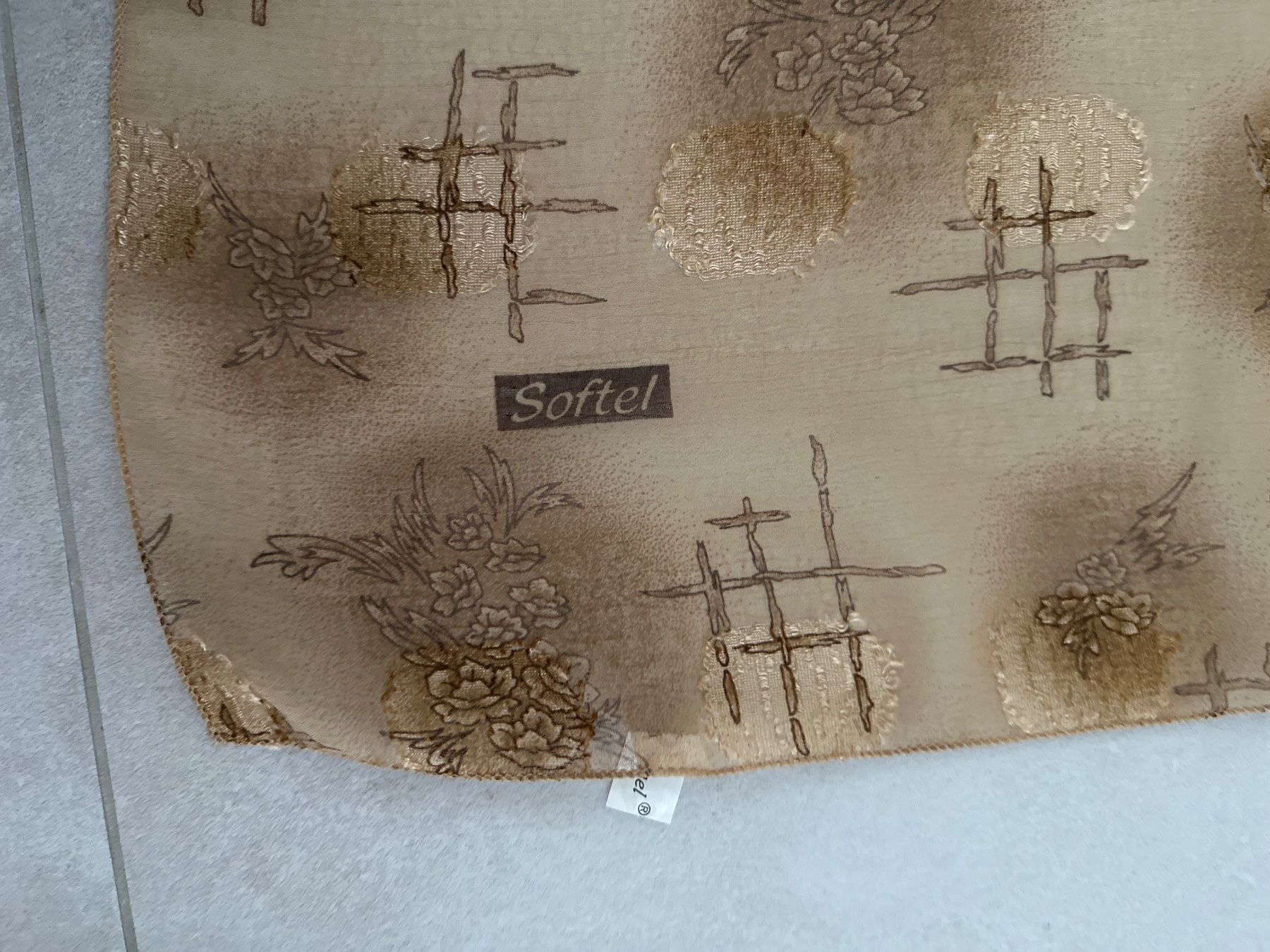 Foulard & Sciarpe: Damen Schal / Tuch beige – Usato da Zug venduto da Hehe 3