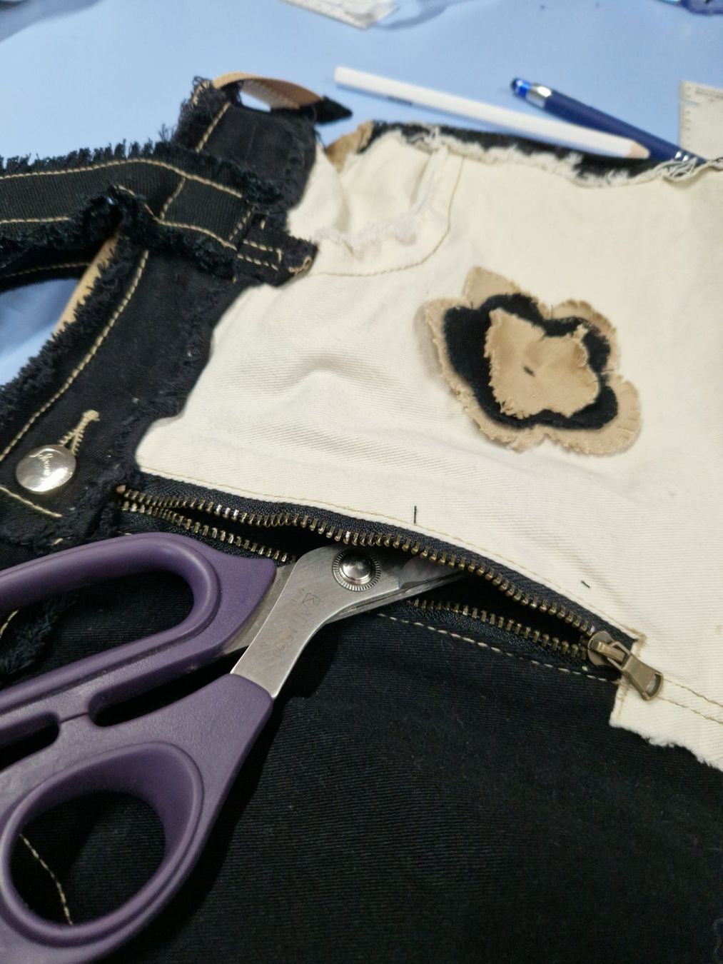 Borse da donna: Sac jeans patchwork noir/ beige/crème  U NIQUE – Nuovo e nell'imballaggio originale da St-Imier venduto da goodber 4