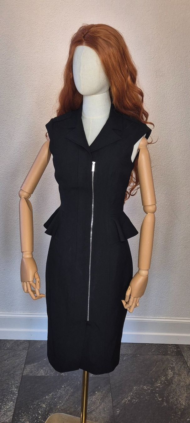 Karen Millen Vestiti: Kleid Karen Millen – Usato da Leissigen venduto da ali_k9v8 1