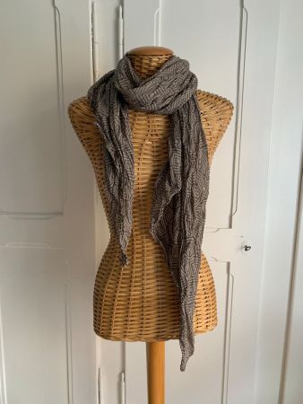 Schal Tuch taupe gemustert