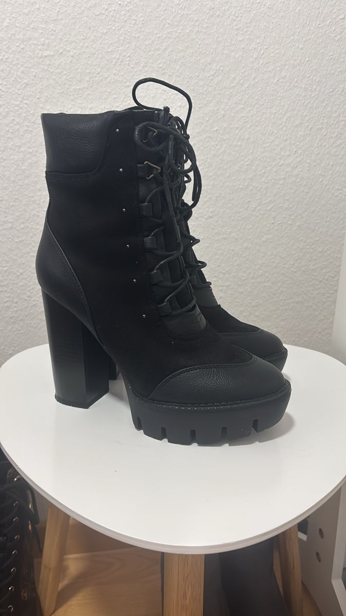 Damenschuhe: Even & Odd Stiefeln – Gebraucht aus Oberentfelden von Amra.K