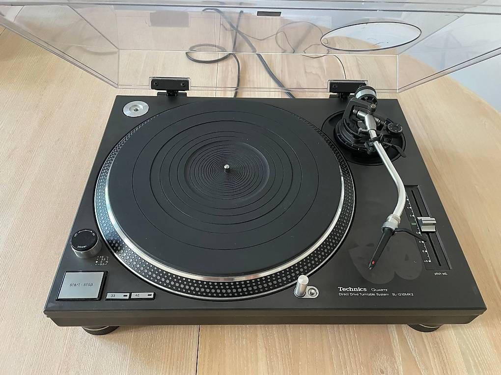 Giradischi: DJ-Plattenspieler - Technics SL-1200 MK2 – Usato da Basel venduto da cla_2g56 1