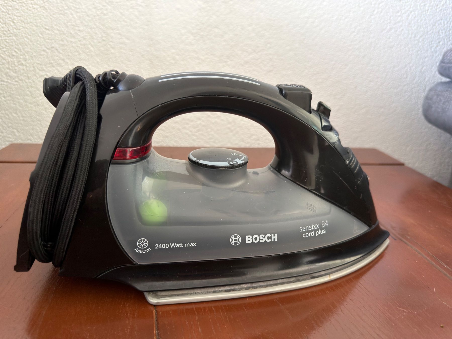 Bosch Ferri da stiro: Bügeleisen – Usato da Suhr venduto da ase_s2bd 1