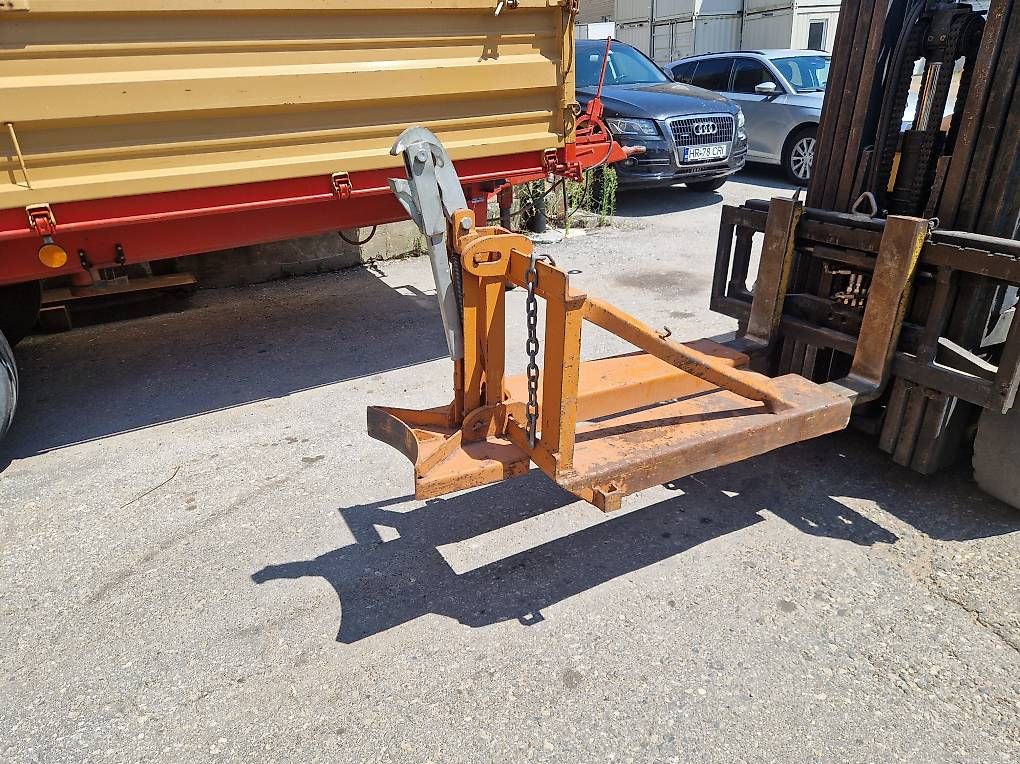 Carrelli elevatori e a forche: Fassklammer für Stapler – Usato da Hochdorf venduto da Honauer89 1