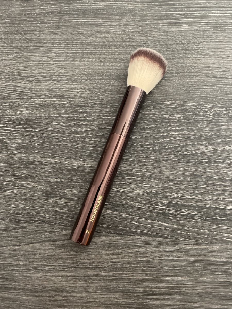 Hourglass Make-up: Hourglass - Make up brush No. 2 – Usato da Glattpark (Opfikon) venduto da Rusalkaa