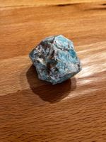 Mineral Stein blau türkis roh